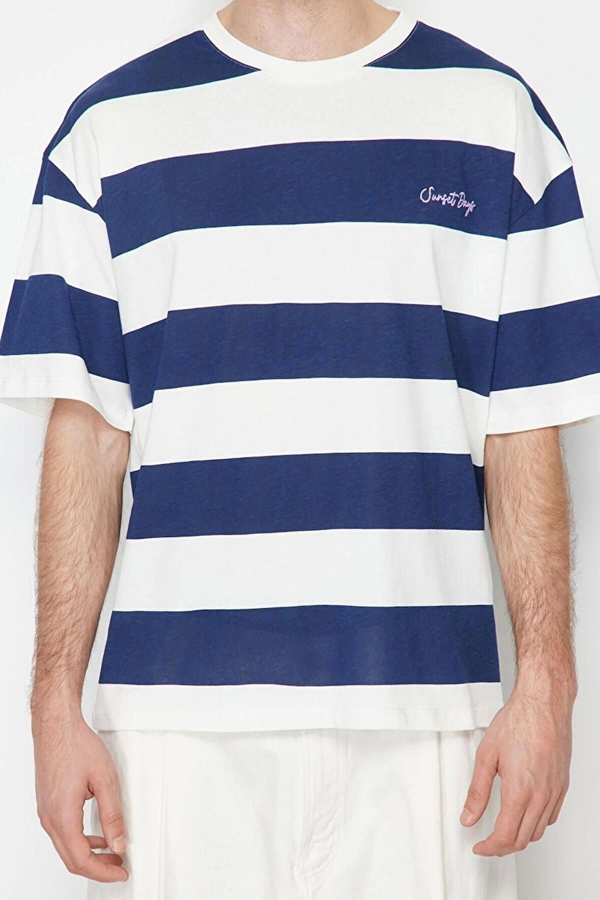 Yeni Sezon Oversize %100 Pamuk Bisiklet Yaka Kısa Kol Çizgili Desenli Günlük T-Shirt