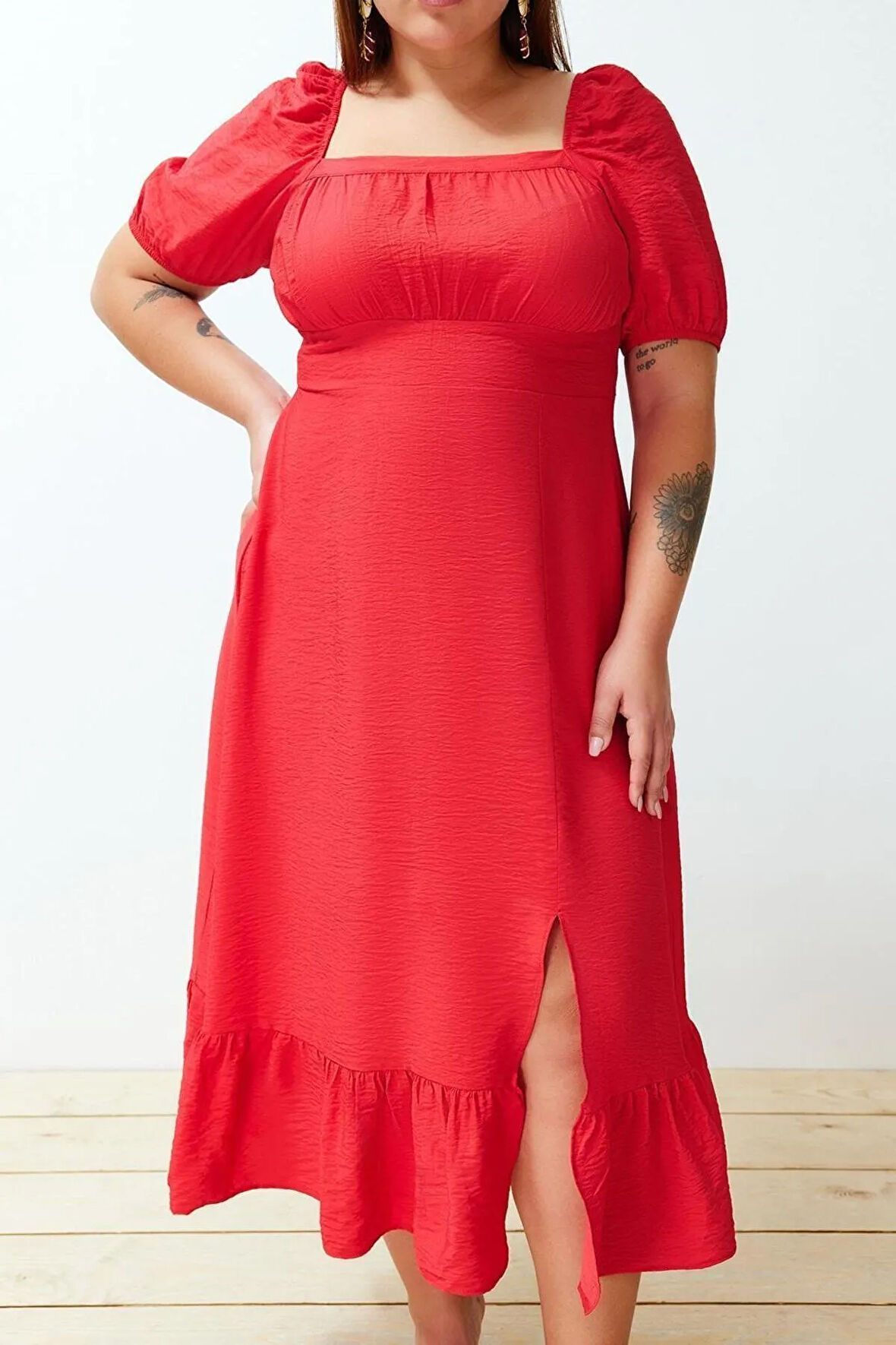 Yeni Rahat Casual Günlük Shally Dokuma Kare Yaka Kısa Kol Eteği Fırfırlı Maxi Boy Büyük Beden Elbise