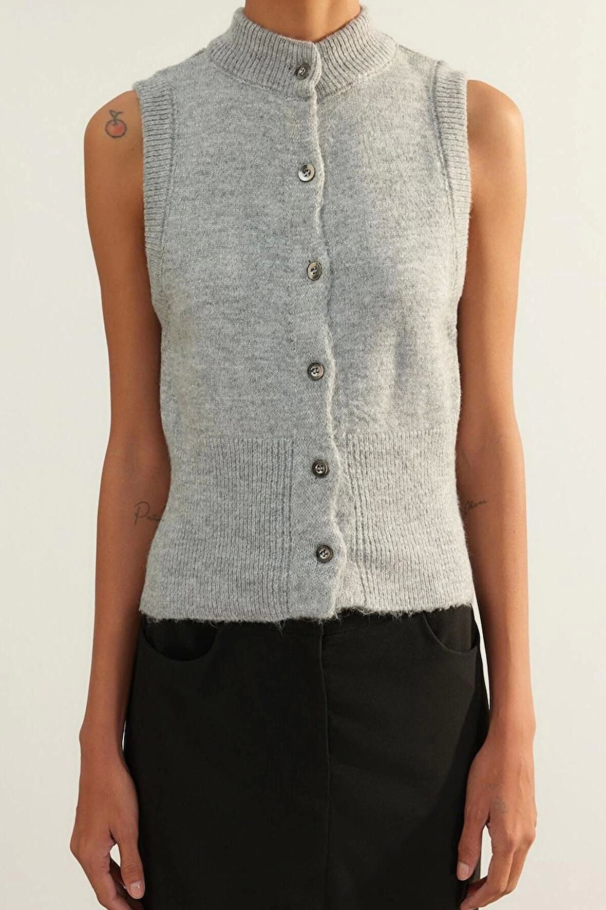 Kadın Moda Şık Regular Bisiklet Yaka Slim Yumuşak Dokulu Triko Hırka