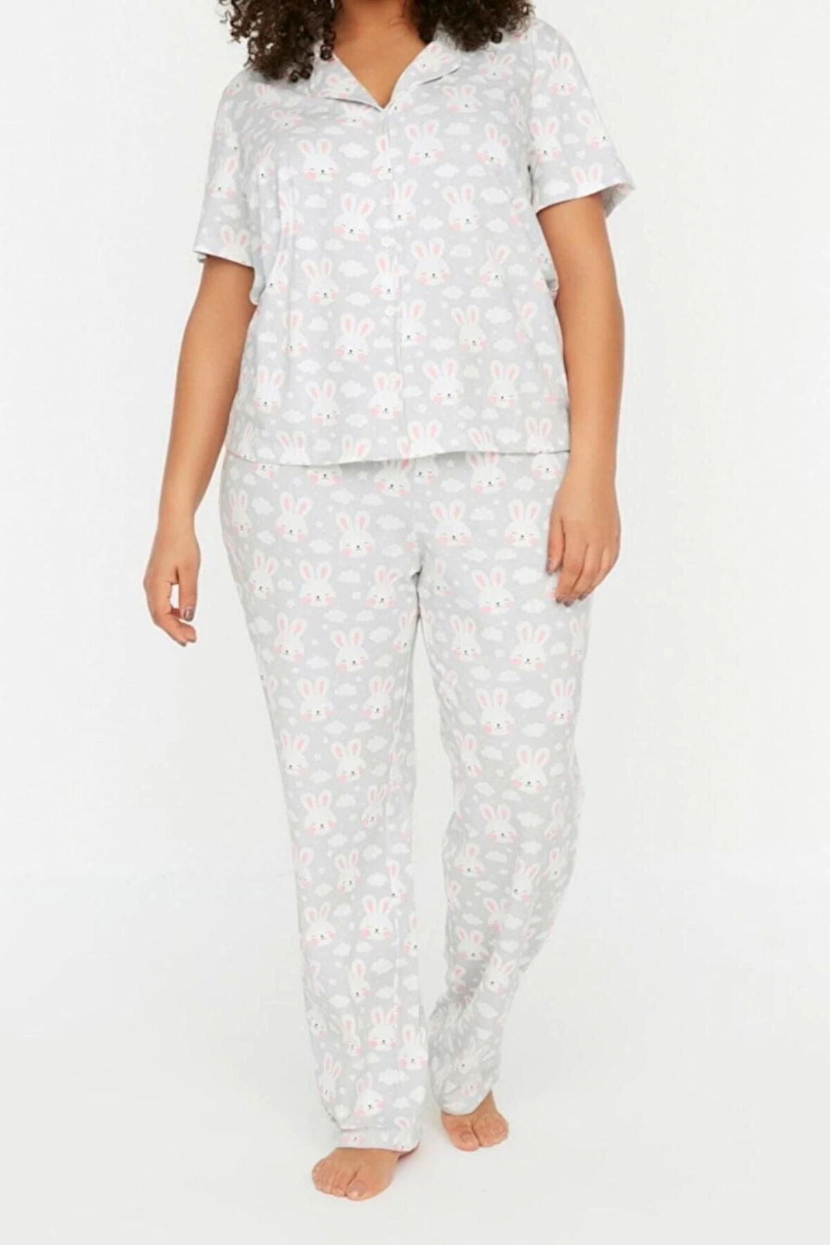 Büyük Beden Kadın Pamuklu Gömlek Yaka Kısa Kol Baskılı Örme Düğmeli Pijama Takımı