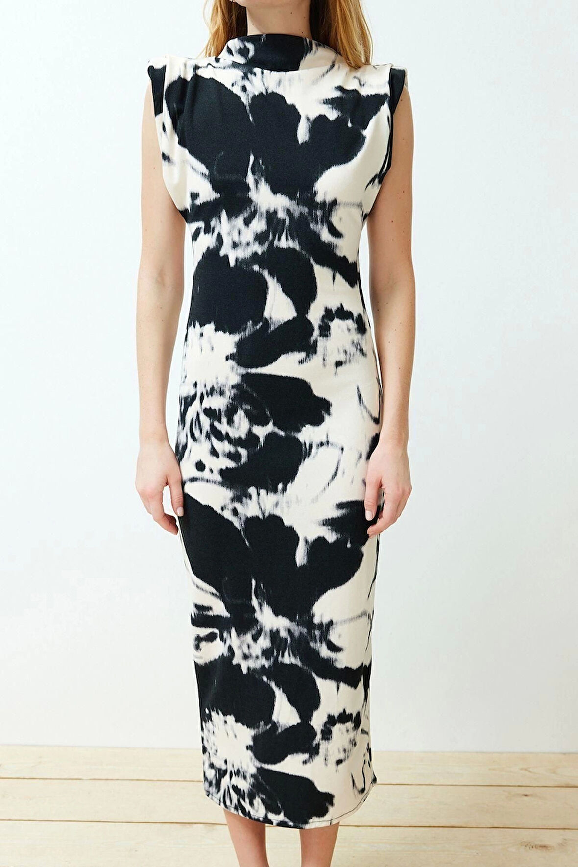 Yeni Slim Casual Günlük Scuba Krep Örme Dik Yaka Kolsuz Kol Bodycone Maxi Boy Elbise