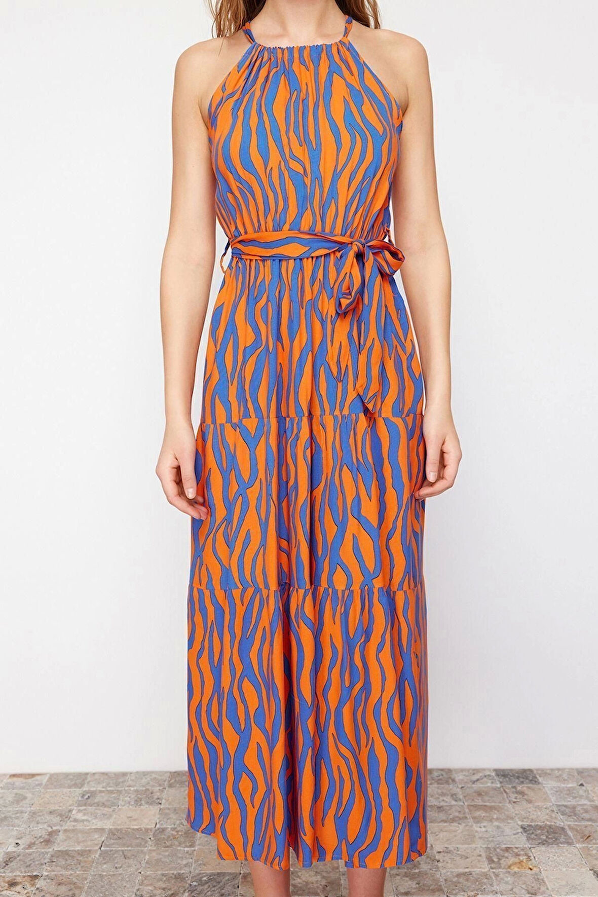 Yeni Regular Casual Günlük Shally Dokuma Halter Yaka Kolsuz Kol Shift Maxi Boy Elbise