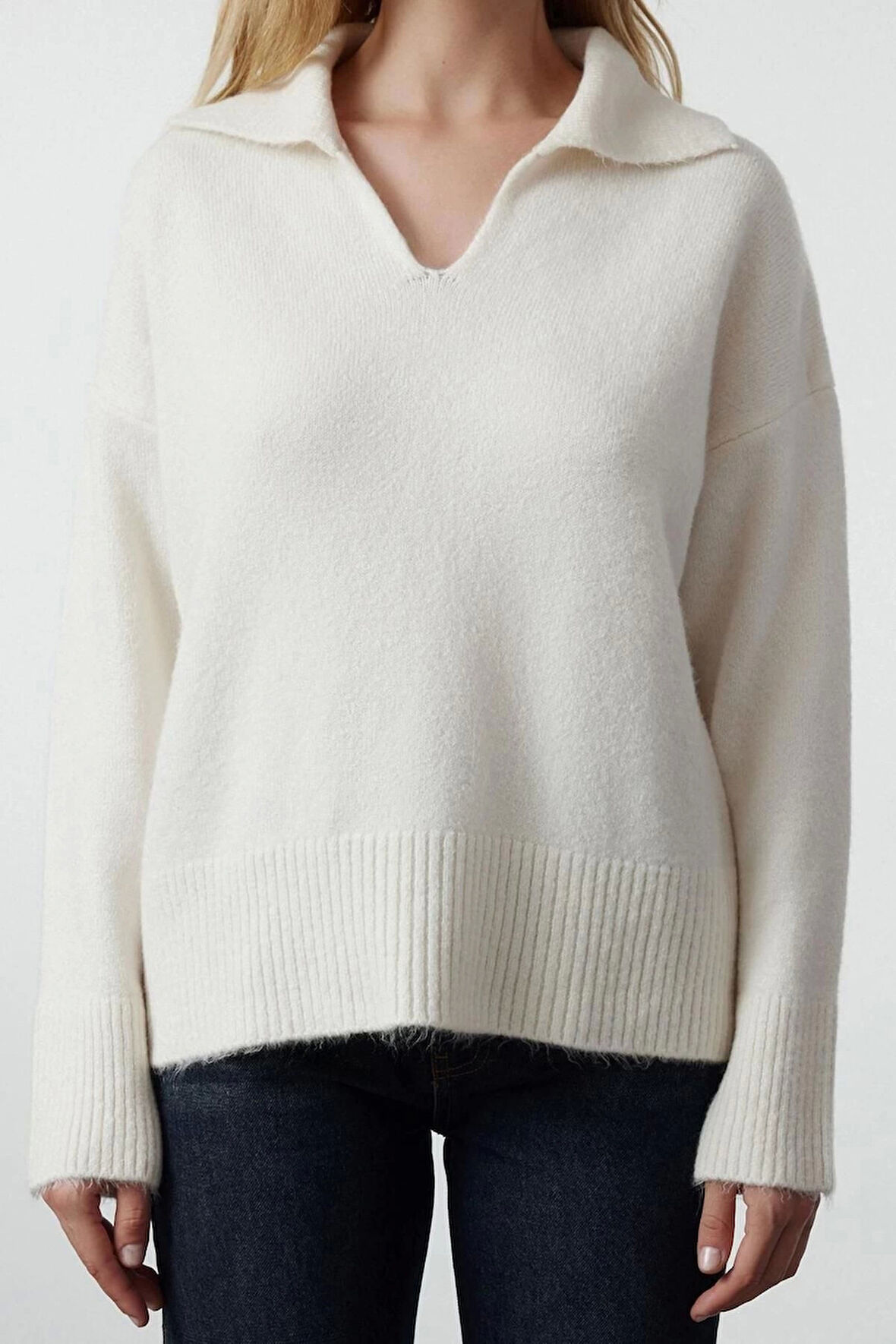 Kadın Moda Şık Polo Yaka Düşük Kol Regular Yünlü Geniş Kalıp Basic Triko Kazak