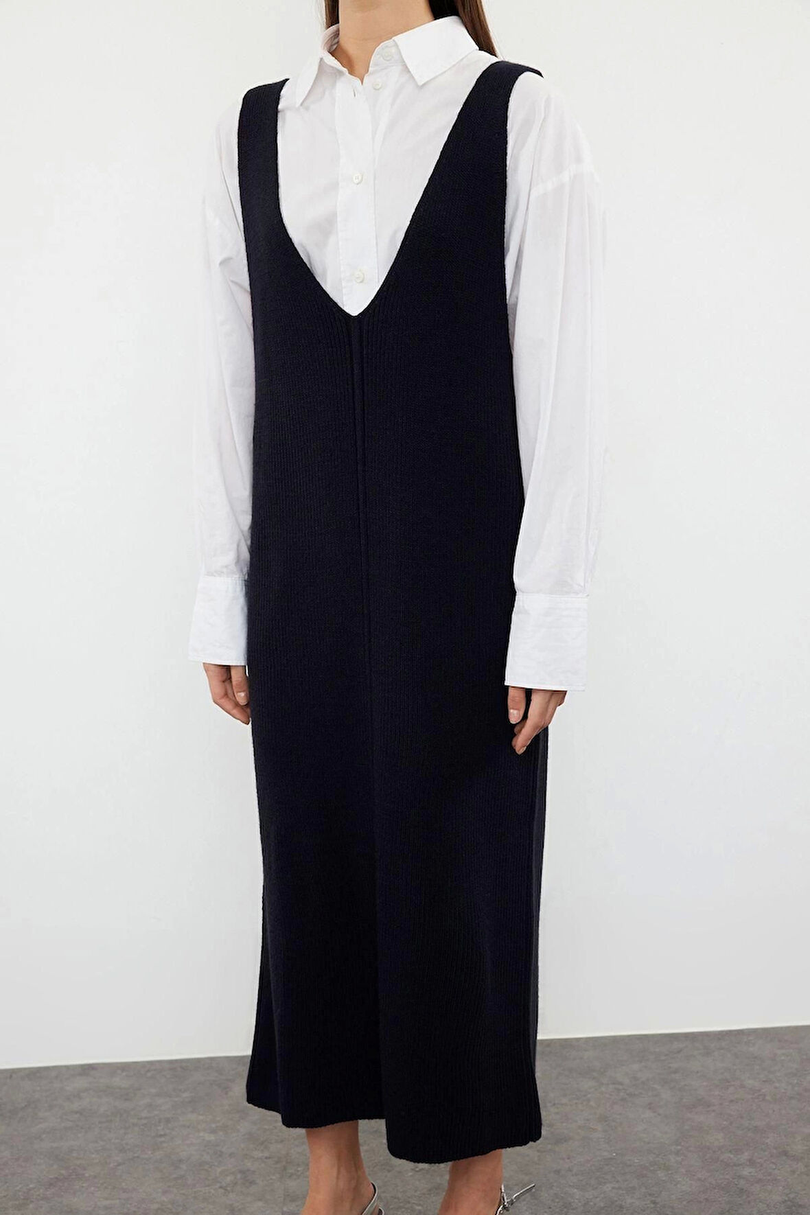 Yeni Regular Casual Günlük Dolu İğne Triko V Yaka Uzun Kol Shift Maxi Boy Elbise