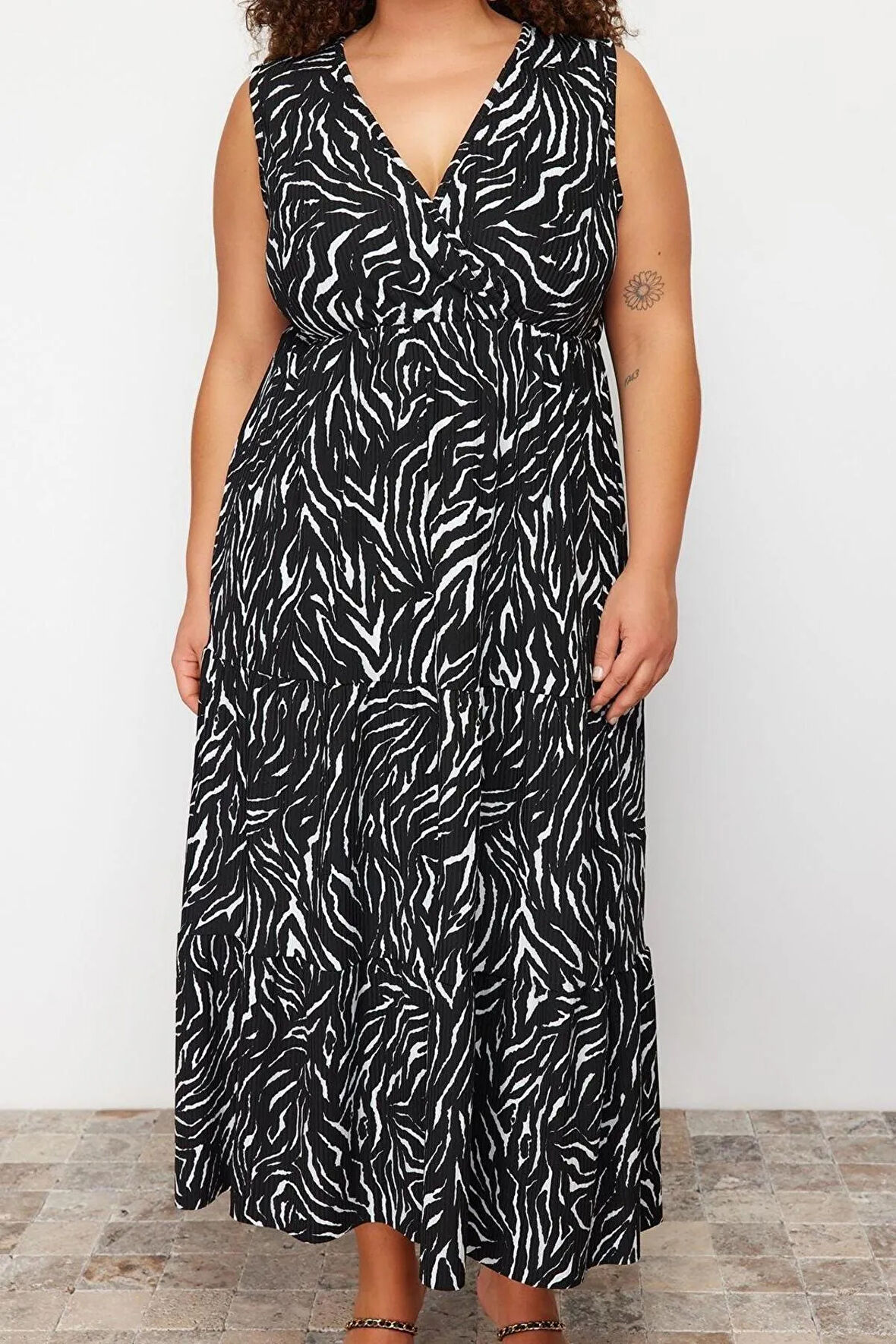 Yeni Rahat Casual Günlük Kaşkorse Örme Kruvaze Kolsuz Kol A-Line Maxi Boy Büyük Beden Elbise