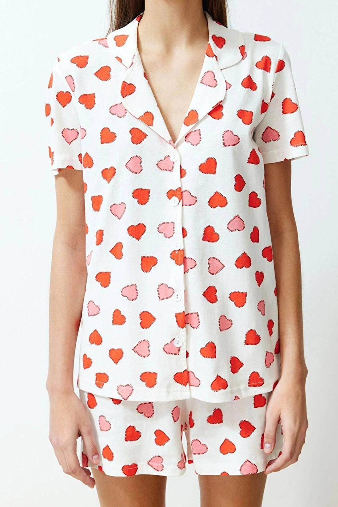 Kadın %100 Pamuk Gömlek Yaka Kısa Kol %100 Pamuk Kalpli Örme Pijama Takımı