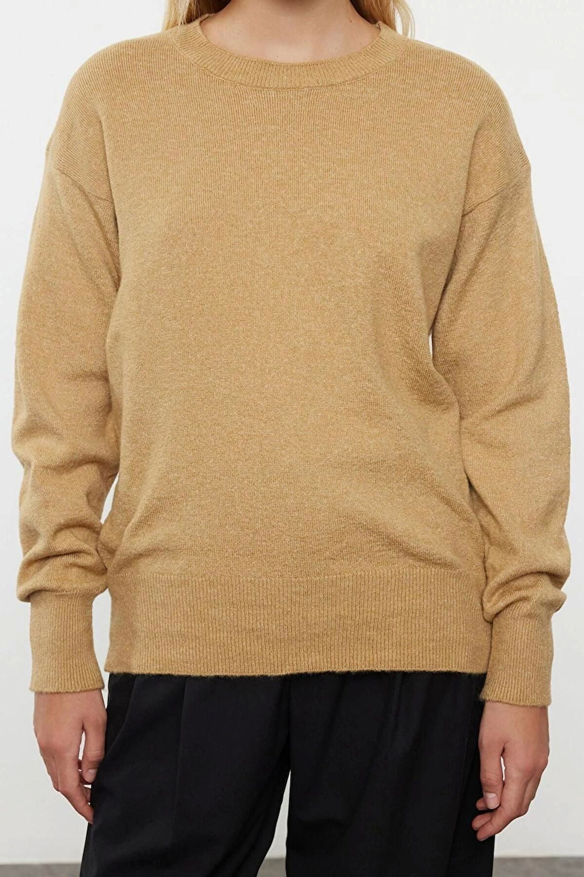 Kadın Moda Şık Bisiklet Yaka Standart Kol Regular Yünlü Geniş Kalıp Basic Triko Kazak