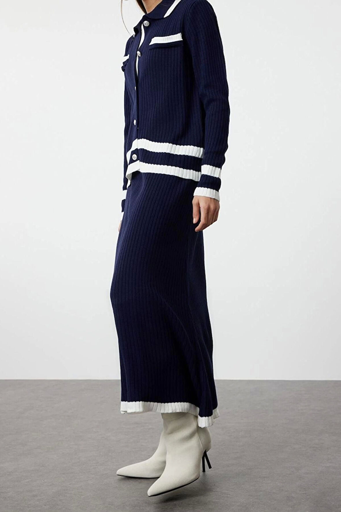 Kadın Moda Şık Regular Boy Uzun Kollu Renk Bloklu Triko Hırka Etek Alt-Üst Takım