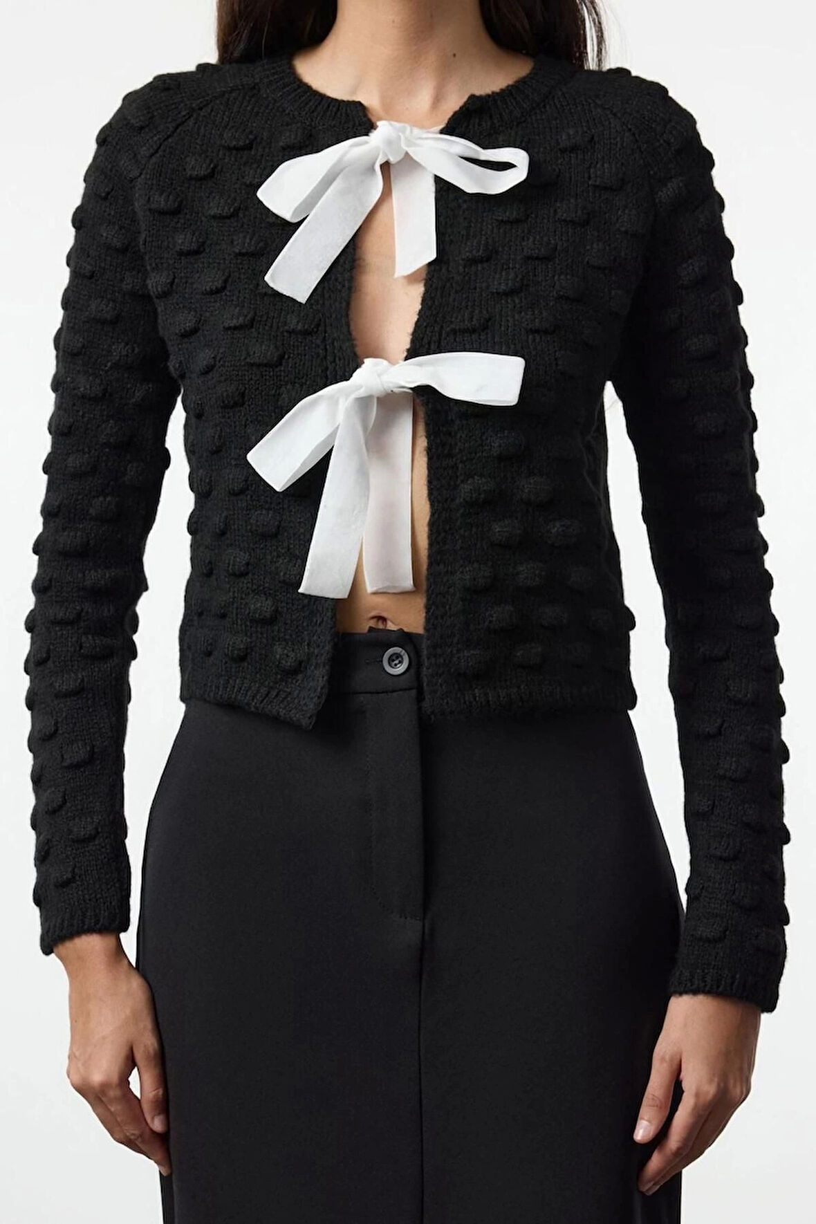 Kadın Moda Şık Crop Bisiklet Yaka Regular Crop Yumuşak Dokulu Kurdele Detaylı Triko Hırka