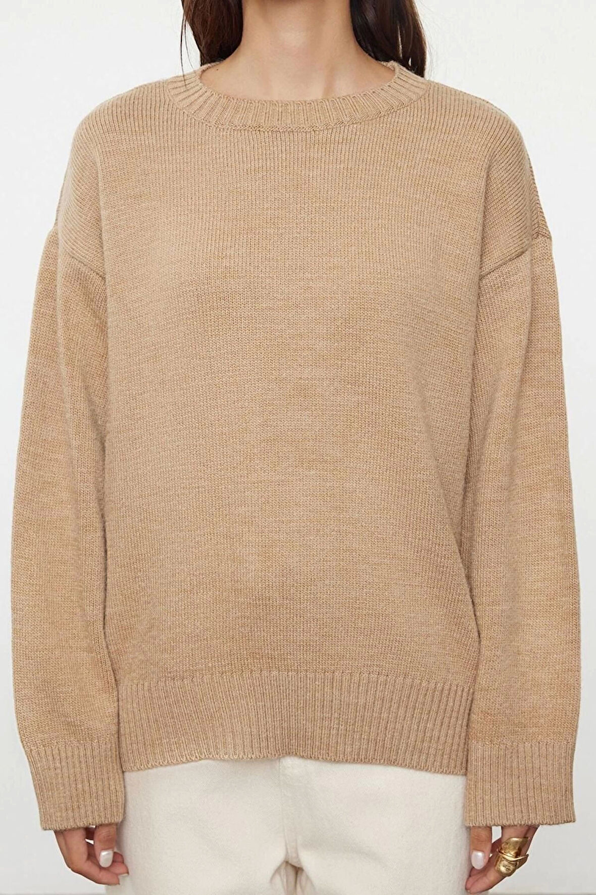 Kadın Moda Şık Bisiklet Yaka Standart Kol Regular Geniş Kalıp Yumuşak Dokulu Triko Kazak