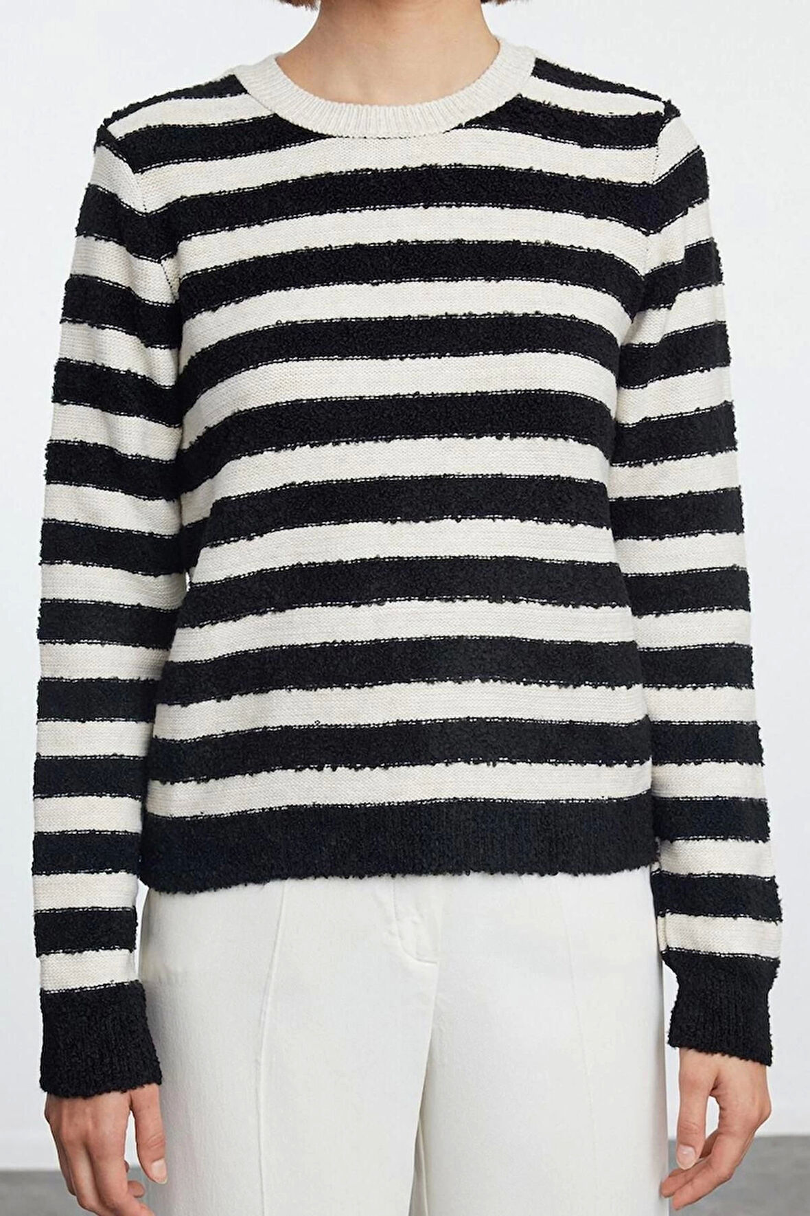 Kadın Moda Şık Bisiklet Yaka Standart Kol Regular Yumuşak Dokulu Triko Kazak