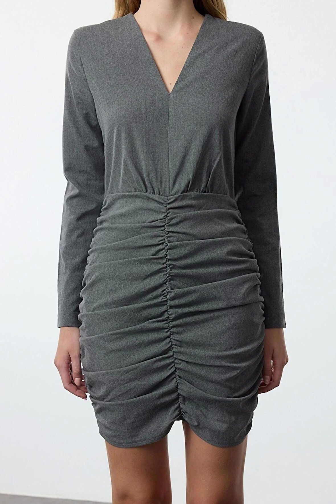 Kadın Moda Şık Mini Boy V Yaka Regular Vücudu Saran Drape Detaylı Dokuma Elbise