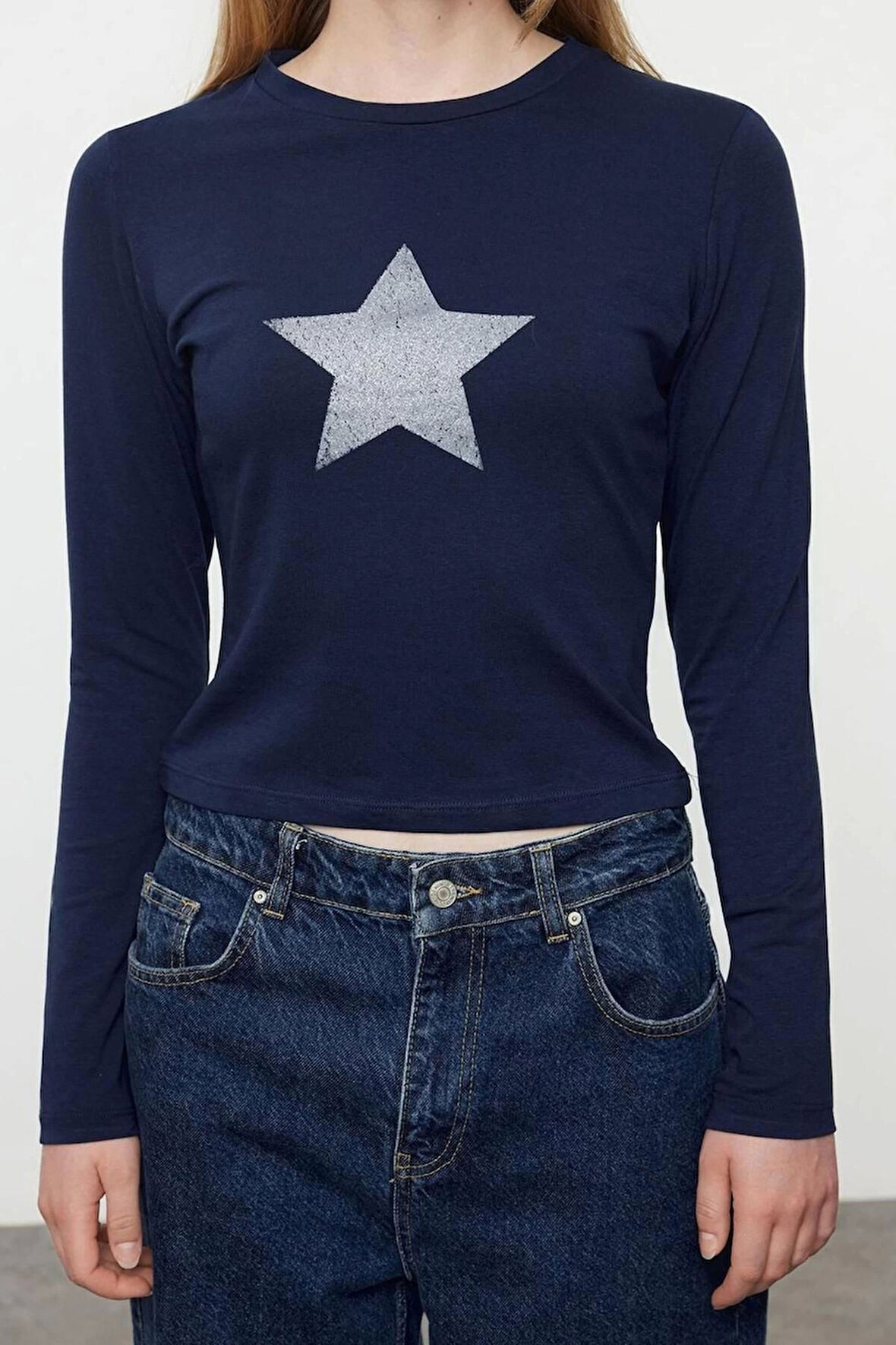 Kadın Moda Şık Crop Bisiklet Yaka Slim Kalıp Örme Fitted Vücuda Oturan Baskılı Pamuklu Esnek Bluz