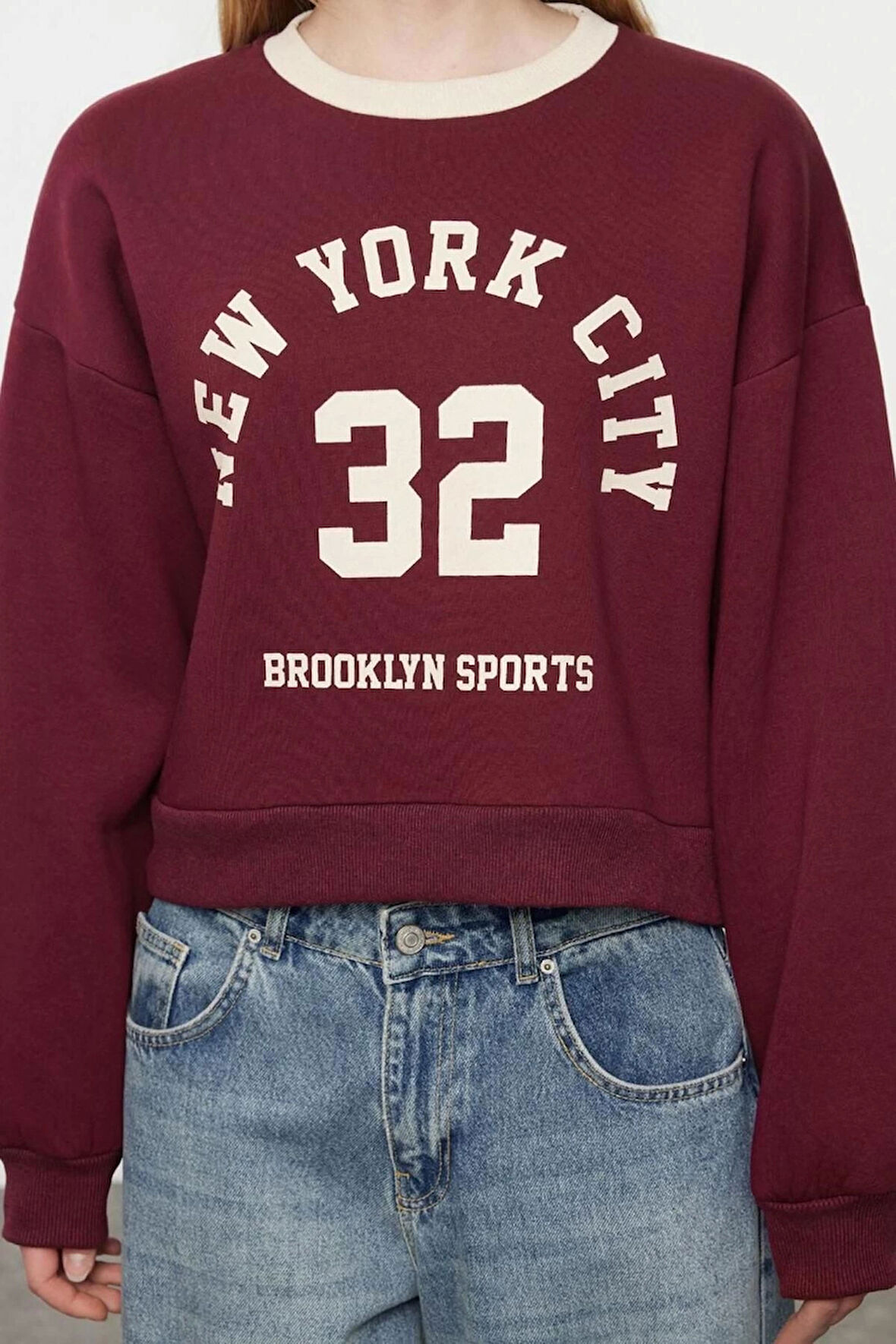 Kadın Oversize Bisiklet Yaka Düşük Kol Crop Slogan Geniş Kalıp Kalın İçi Polarlı Örme Sweatshirt