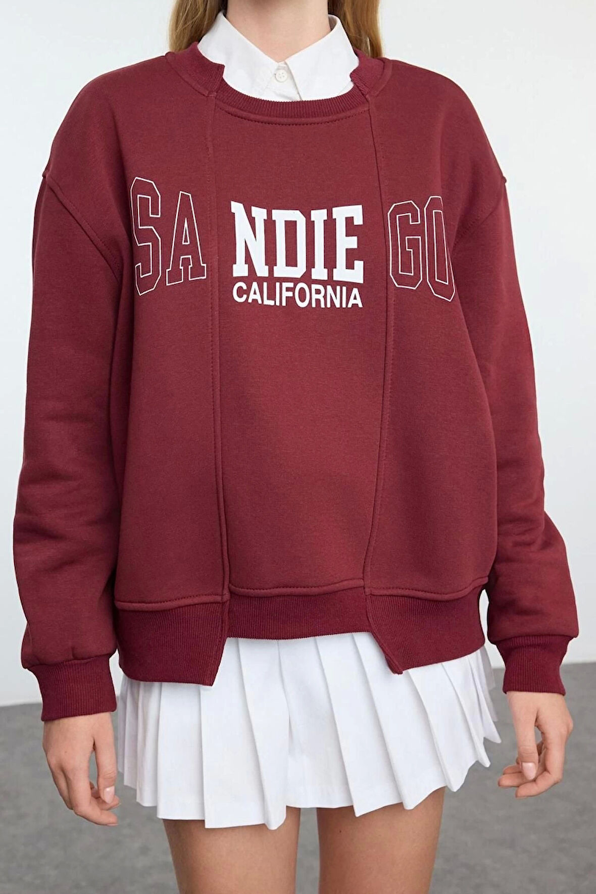 Kadın Relaxed Bisiklet Yaka Düşük Kol Uzun Slogan Baskılı Geniş Kalıp Etek Ucu Örme Sweatshirt