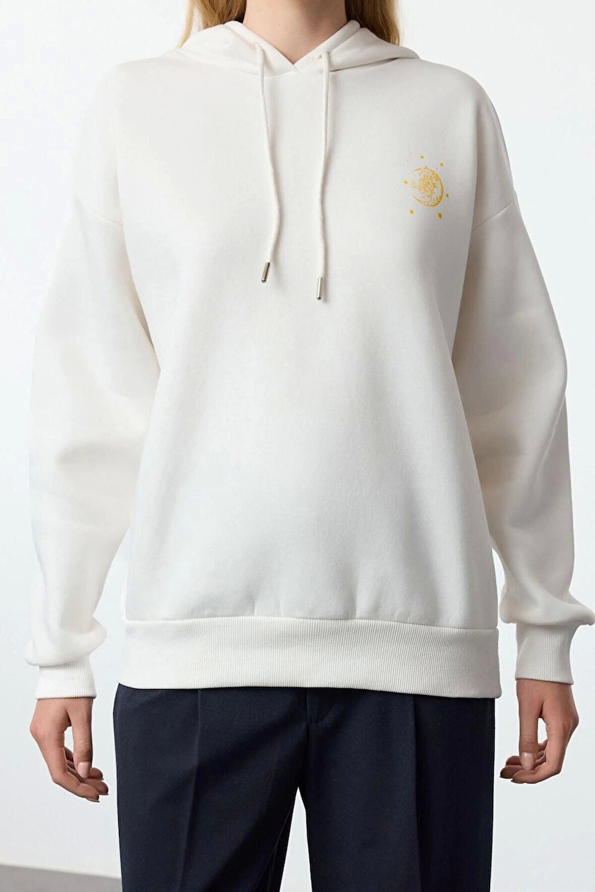 Kadın Moda Şık Bol Kapüşonlu Düşük Kol Uzun Kalın İçi Polarlı Baskılı Geniş Kalıp Örme Sweatshirt