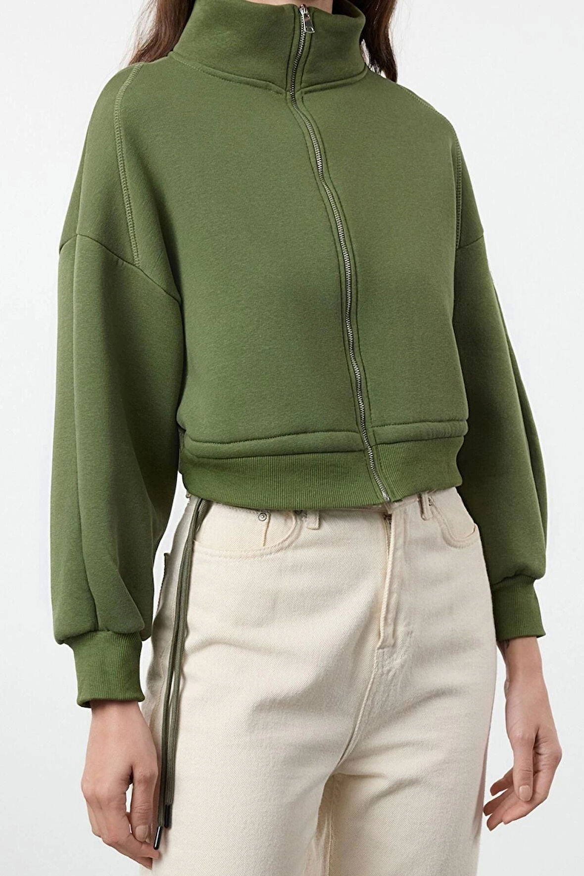 Kadın Fermuarlı Yaka Düşük Kol Normal Kalıp Fermuarlı Kalın İçi Polarlı Örme Sweatshirt