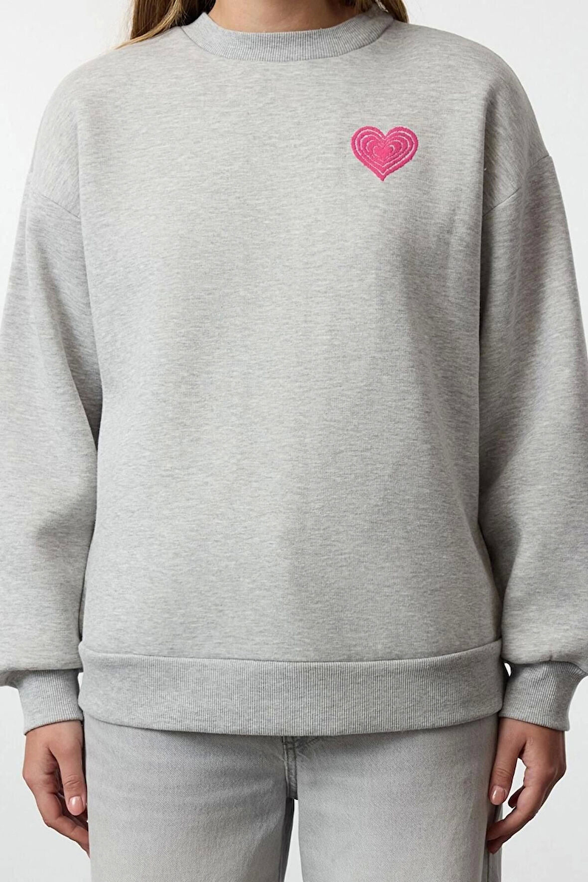 Kadın Oversize Bisiklet Yaka Düşük Kol Uzun Kalın Polarlı  Sırt Kabartma Baskılı Örme Sweatshirt