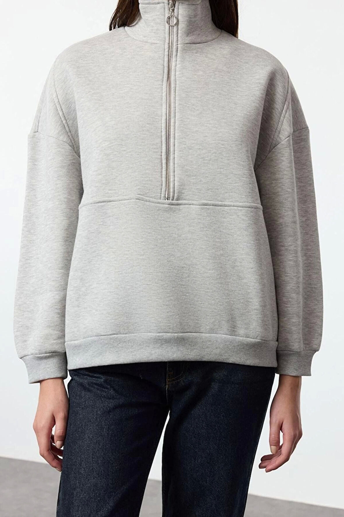 Kadın Oversize Dik Yaka Standart Geniş Kalıp Yarım Fermuarlı Kalın Polarlı Örme Sweatshirt