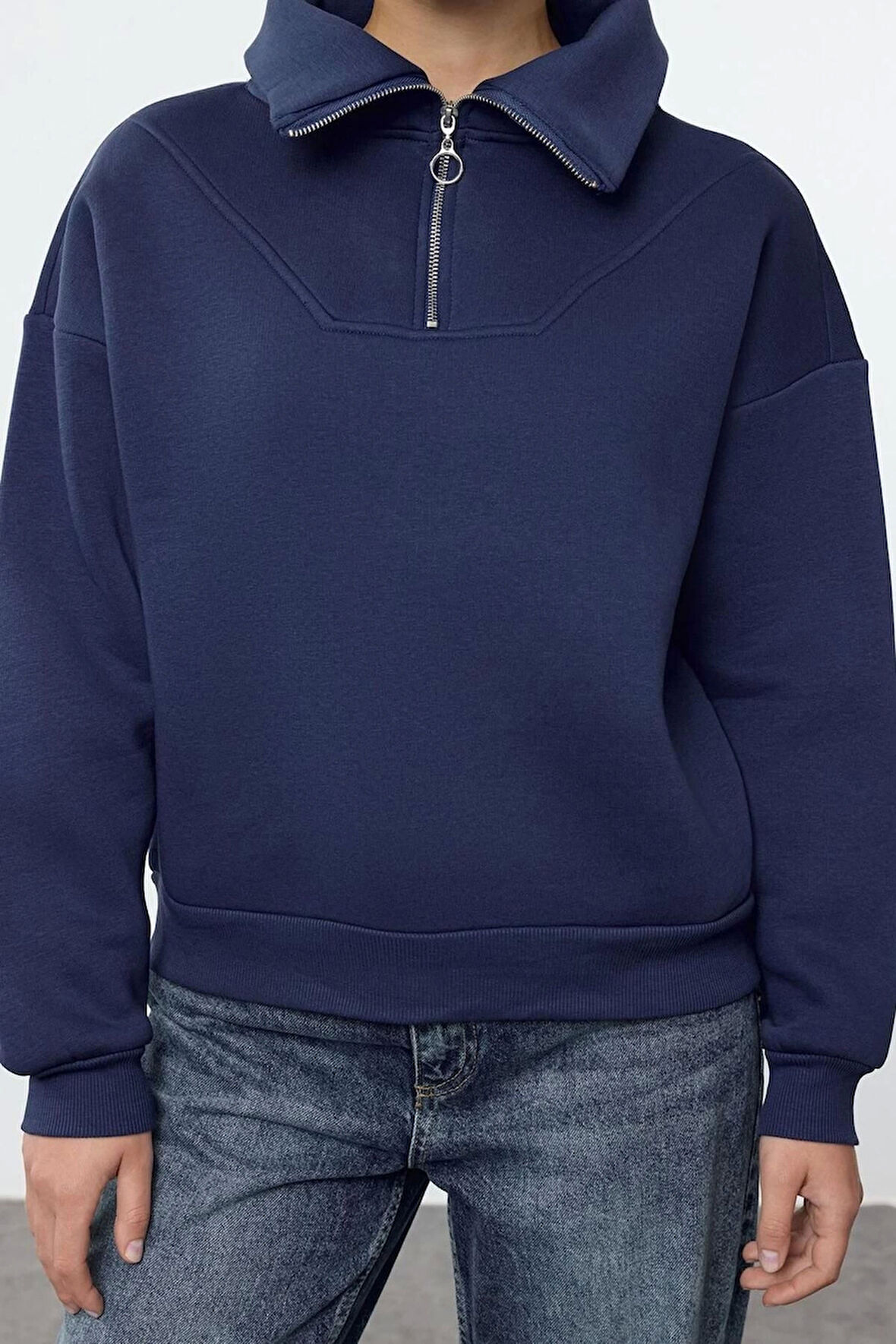Kadın Moda Bol Fermuarlı Yaka Düşük Kol Uzun Kalın İçi Polarlı Fermuarlı Geniş Kalıp Örme Sweatshirt