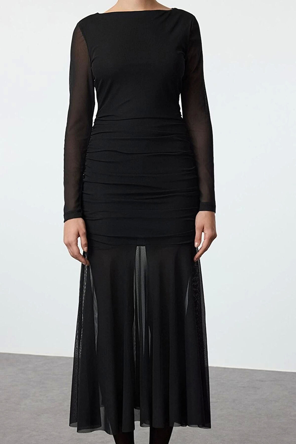 Kadın Moda Şık Midi Boy Kayık Yaka Fitted Vücuda Oturan Tül Elbise