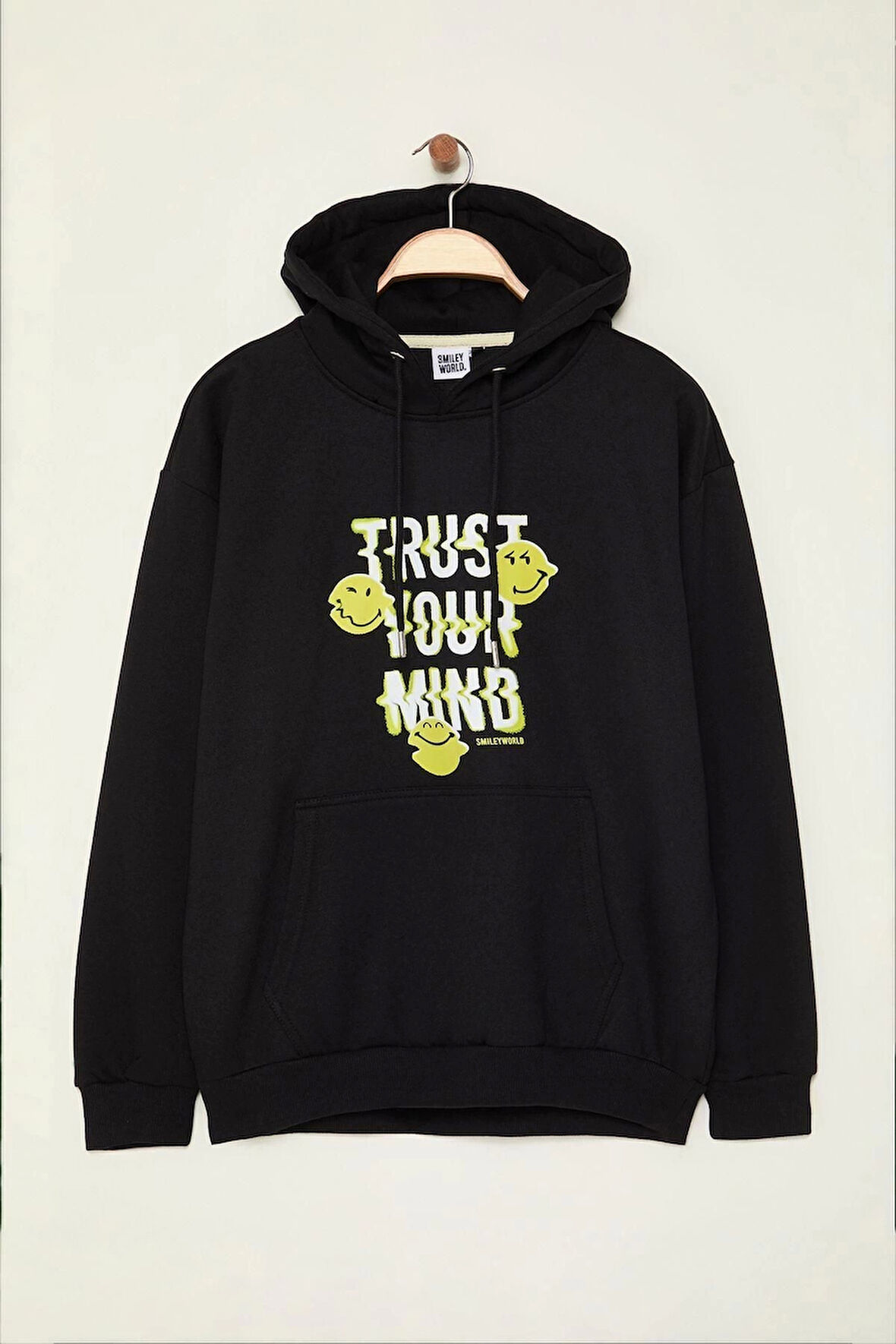 Kadın Moda Şık Bol Kapüşonlu Standart Kol Regular Smiley Lisans Unısex Geniş Kesim Sweatshirt