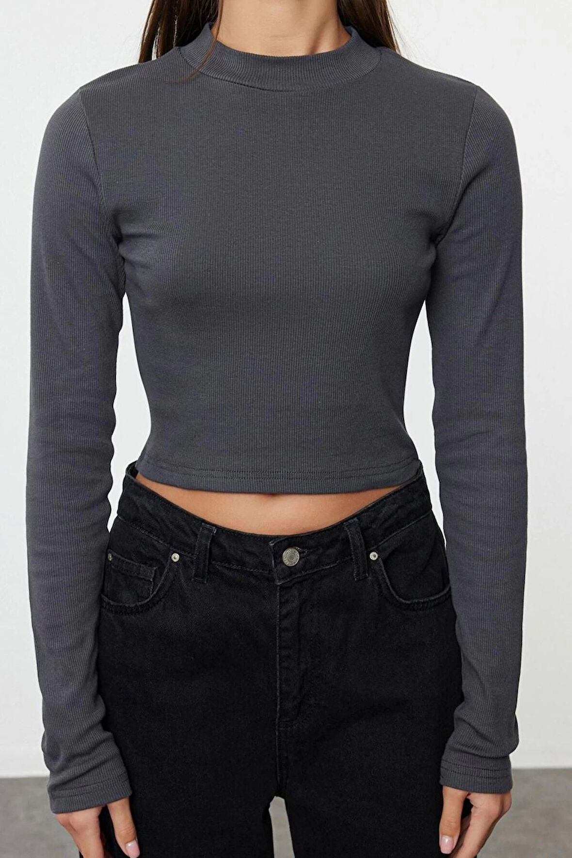 Kadın Moda Şık Crop Dik Yaka Slim Kalıp Örme Soluk Efektli Fitted Vücuda Oturan Fitilli Esnek Bluz