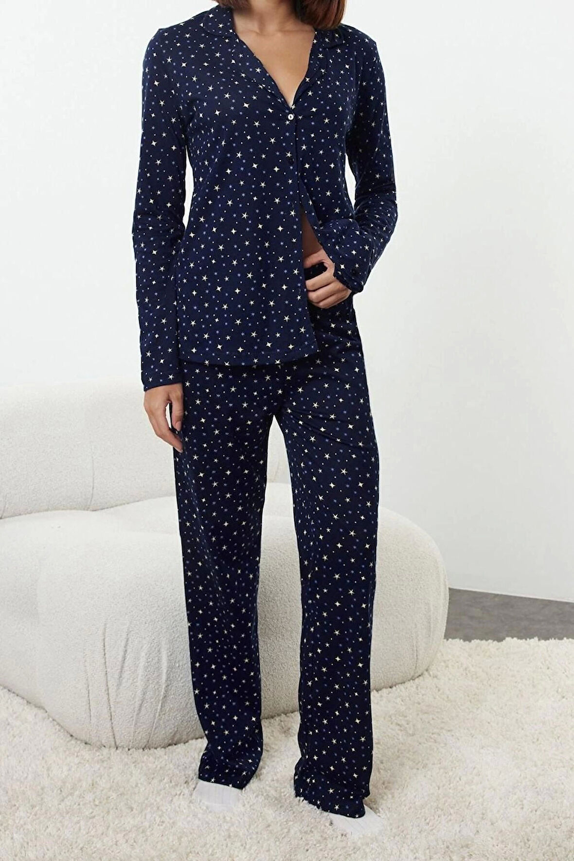 Kadın Moda Şık Gömlek Yaka Geniş Paça Uzun Kol %100 Pamuklu Galaksi Desenli Örme Pijama Takımı