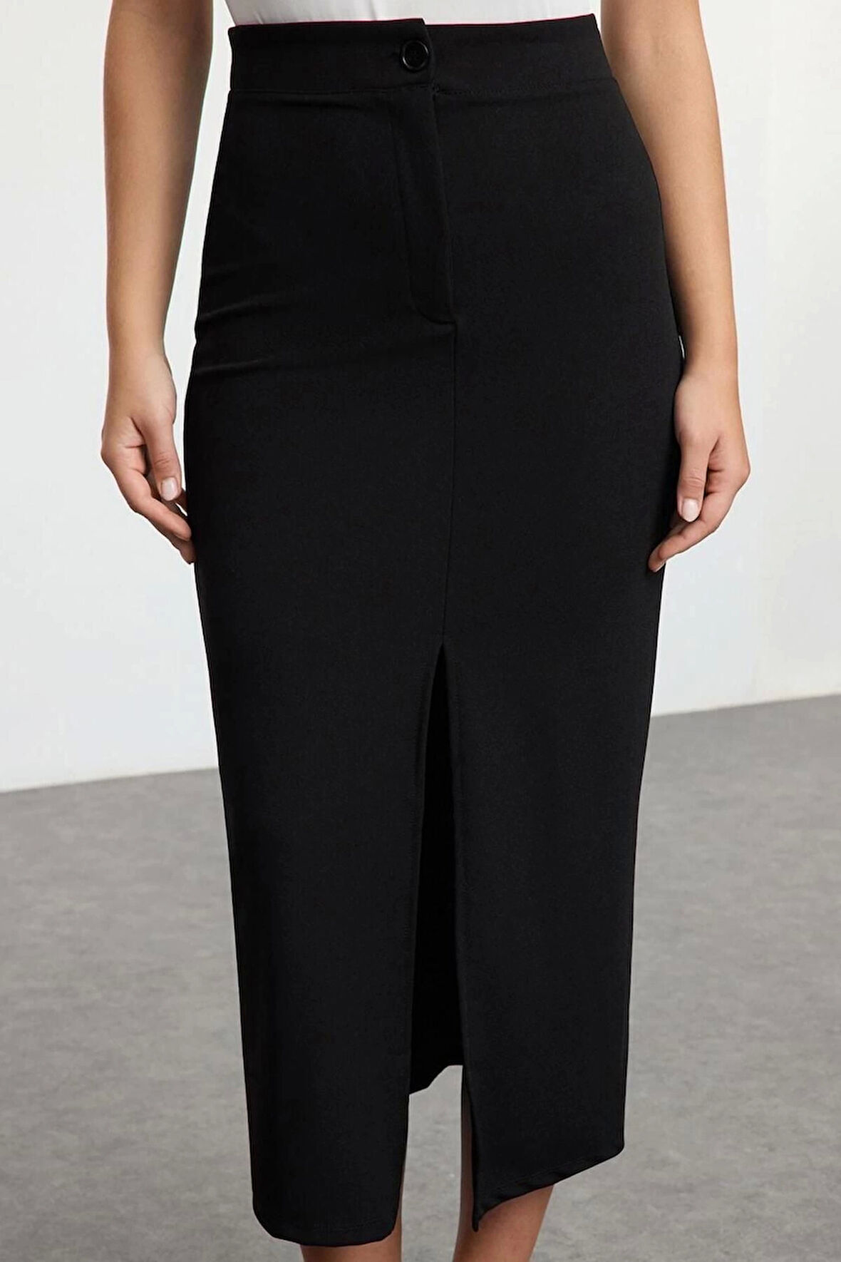 Kadın Moda Stil Midi Astarsız Örme Düğme Detaylı Önden Yırtmaçlı Kalem Vücuda Oturan Midi Etek