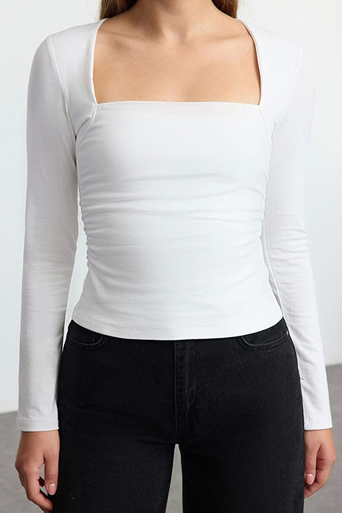 Kadın Moda Şık Üst Giyim Regular Kare Yaka Slim Kalıp Örme Büzgü Drape Detaylı Vücuda Oturan Bluz