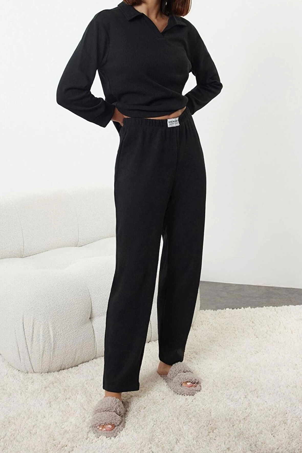 Kadın Moda Şık V Yaka Boru Paça Uzun Kol Etiket Detaylı Waffle Kumaş Örme Pijama Takımı