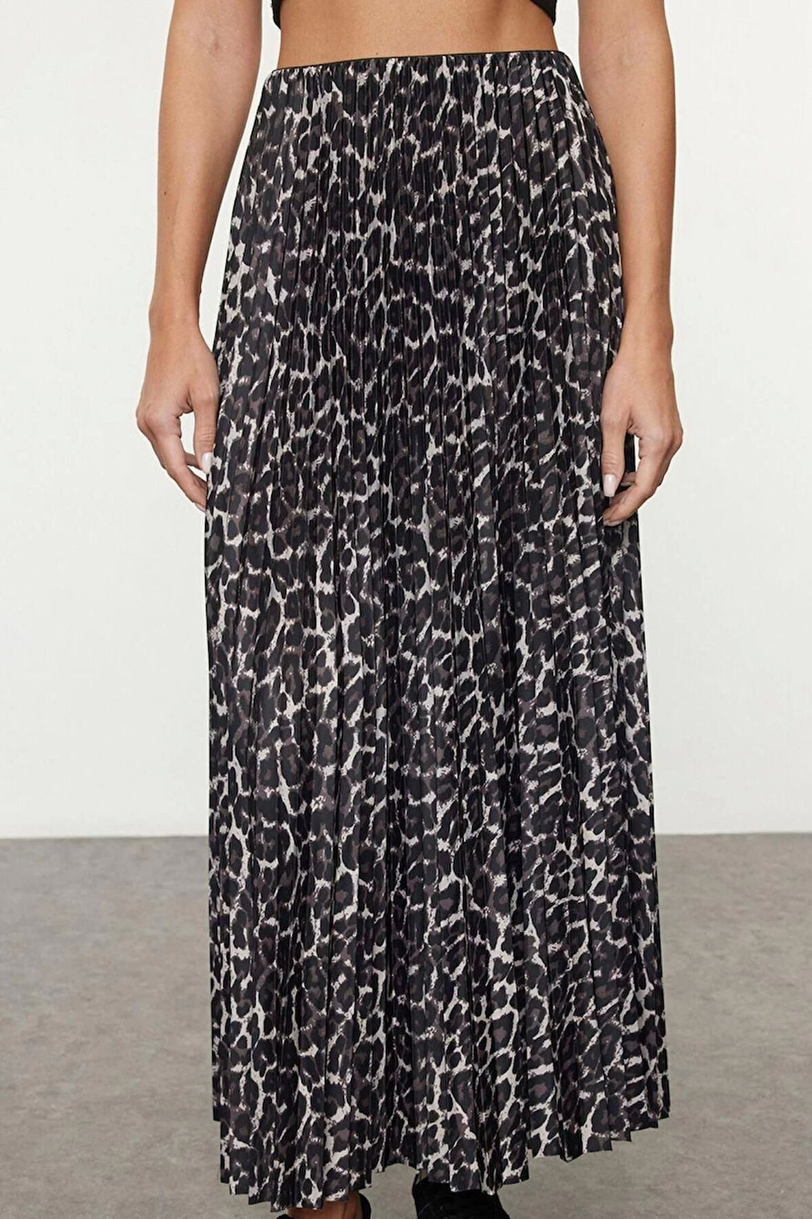 Kadın Moda Stil Maxi Astarsız Örme Piliseli Leopar Baskılı Esnek Örme Etek
