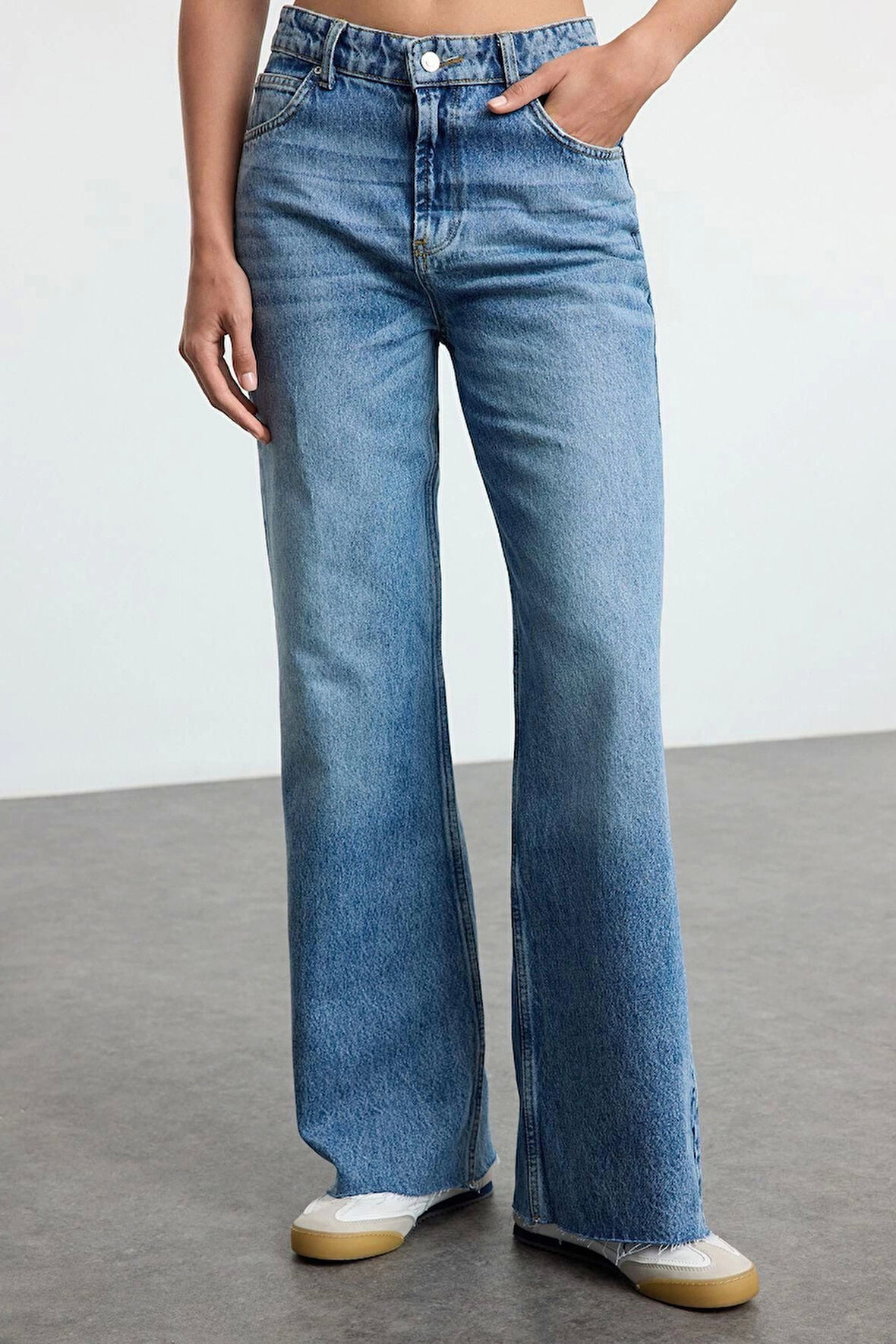 Kadın Moda Şık Kot Pantolon Geniş Paça Uzun Boy Denim Mavi Yüksek Bel Jeans