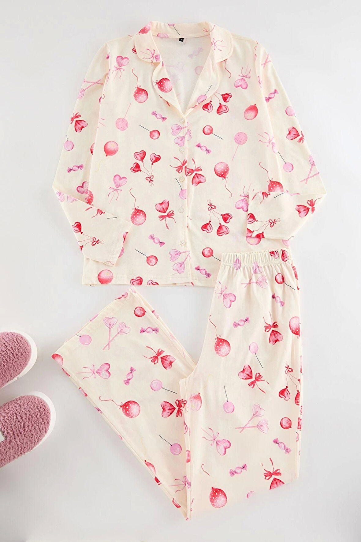 Kadın Moda Şık Gömlek Yaka Geniş Paça Uzun Kol %100 Pamuklu Kalpli Örme Pijama Takımı