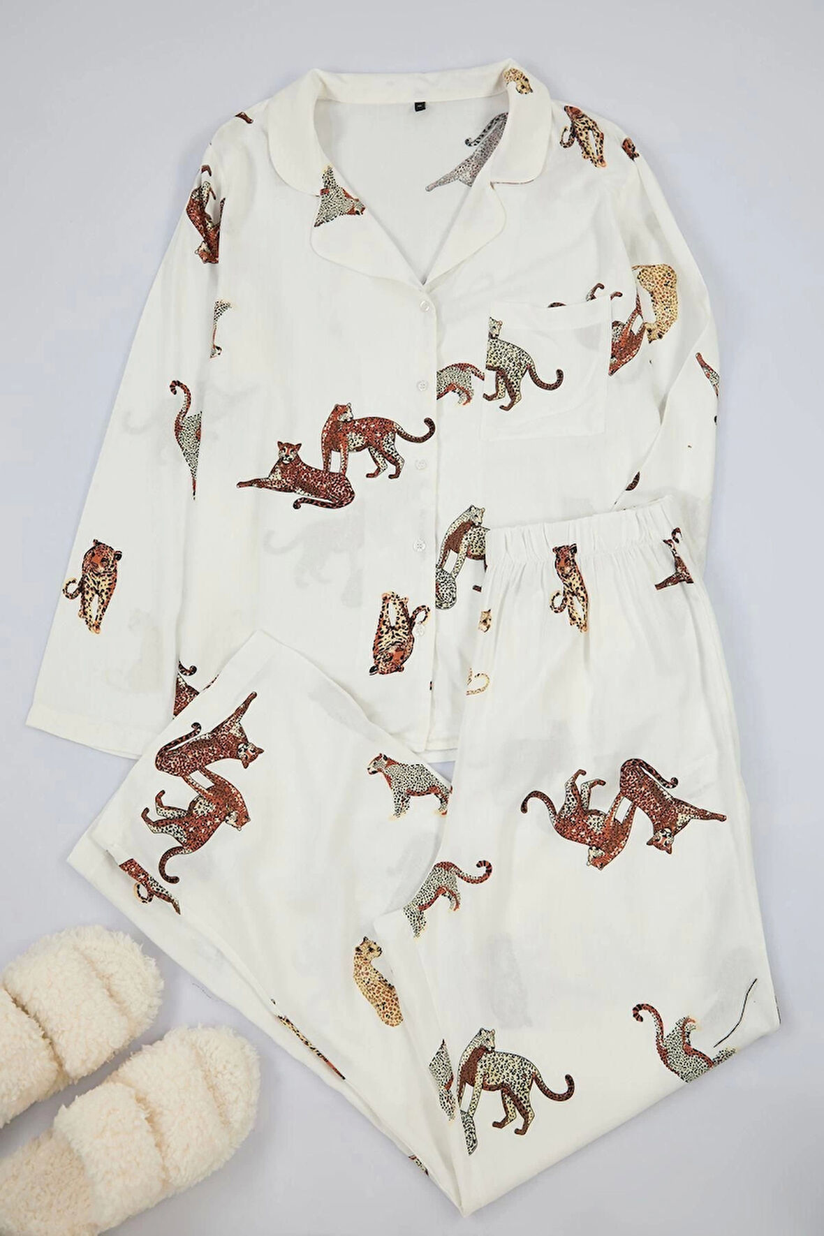 Kadın Moda Şık Büyük Beden Gömlek Yaka Boru Paça Uzun Kol Kaplan Desenli Dokuma Pijama Takımı Takımı