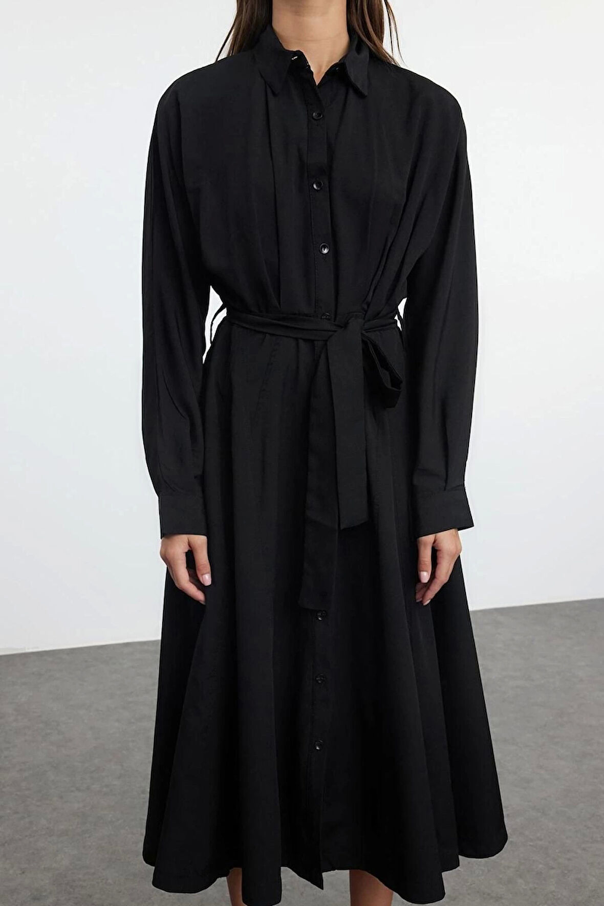 Kadın Moda Şık Midi Boy Gömlek Yaka Regular Kuşaklı Çizgili Dokuma Gömlek Elbise