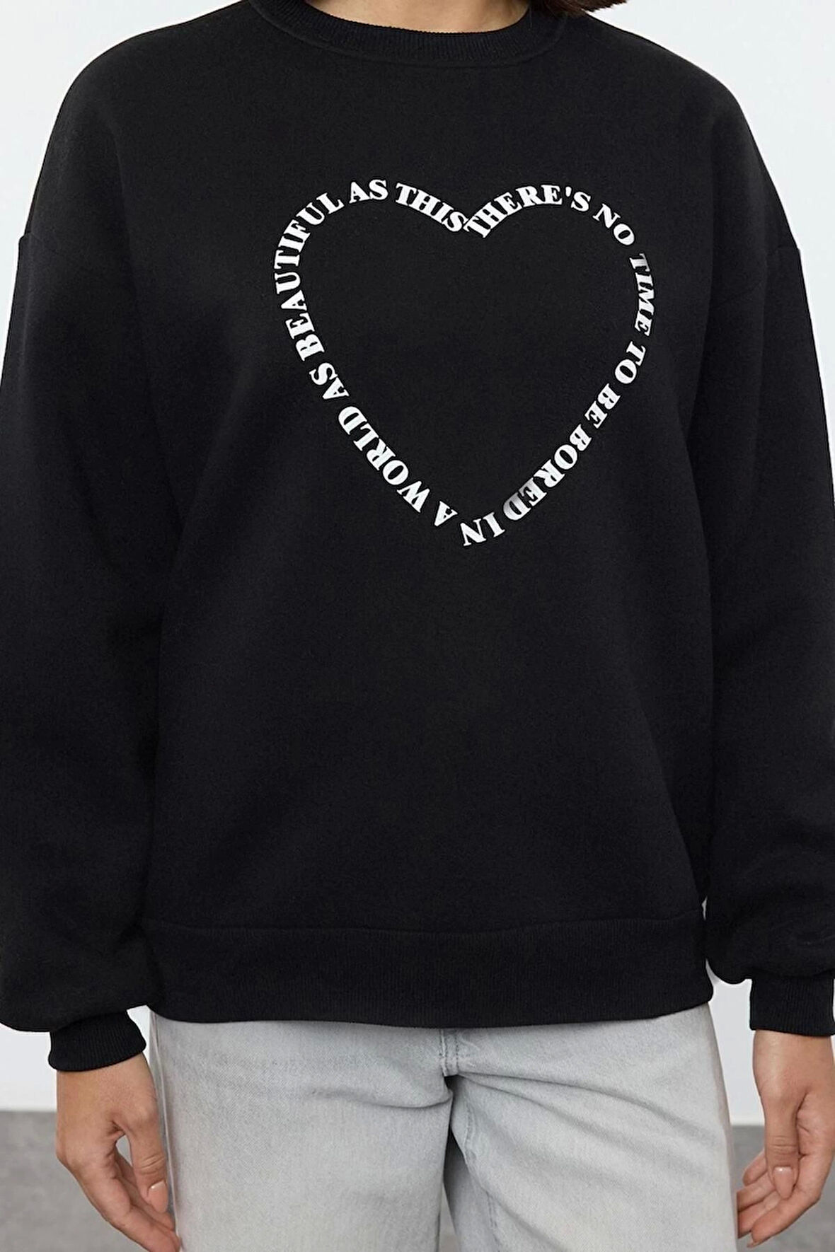 Kadın Bol Bisiklet Yaka Düşük Kol Uzun Geniş Kalıp Sırt Baskılı Kalın İçi Polarlı Örme Sweatshirt
