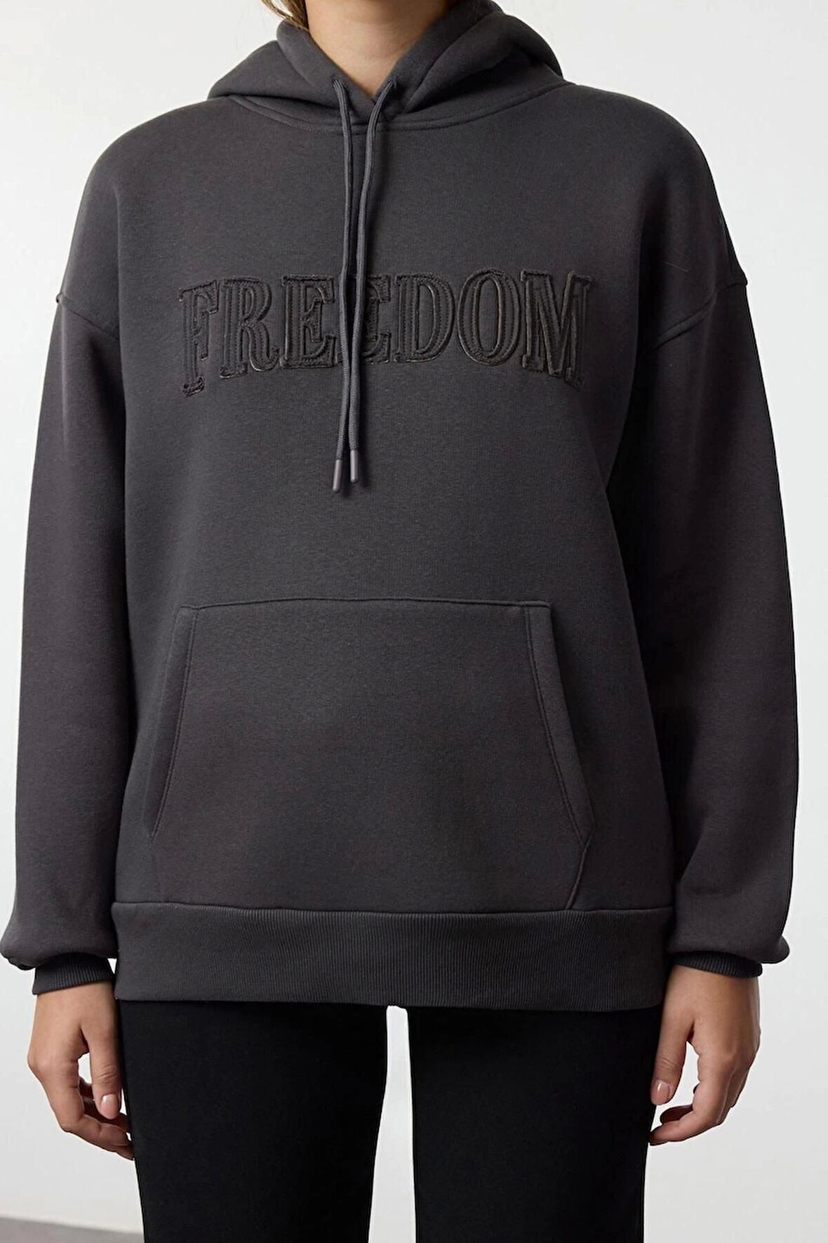 Kadın Moda Şık Bol Kapüşonlu Düşük Kol Uzun Geniş Kalıp Kalın İçi Polarlı Örme Sweatshirt