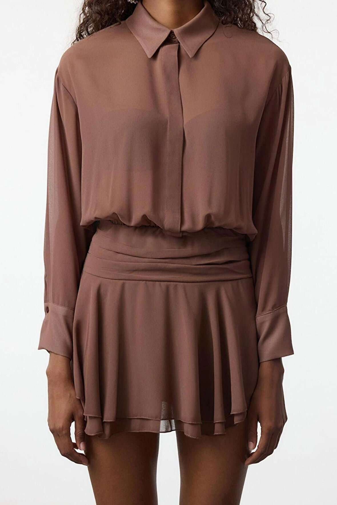 Kadın Moda Şık Mini Boy Gömlek Yaka Fitted A-Kesim Fırfır Detaylı Şifon Dokuma Kısa Elbise