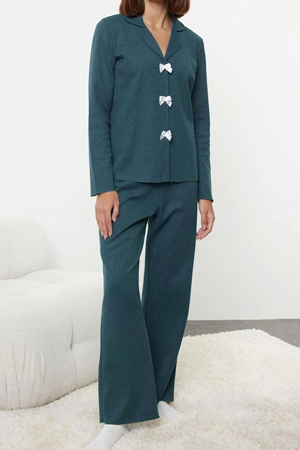 Kadın Moda Şık Gömlek Yaka Boru Paça Uzun Kol Kurdele Fiyonklu Waffle Kumaş Örme Pijama Takımı