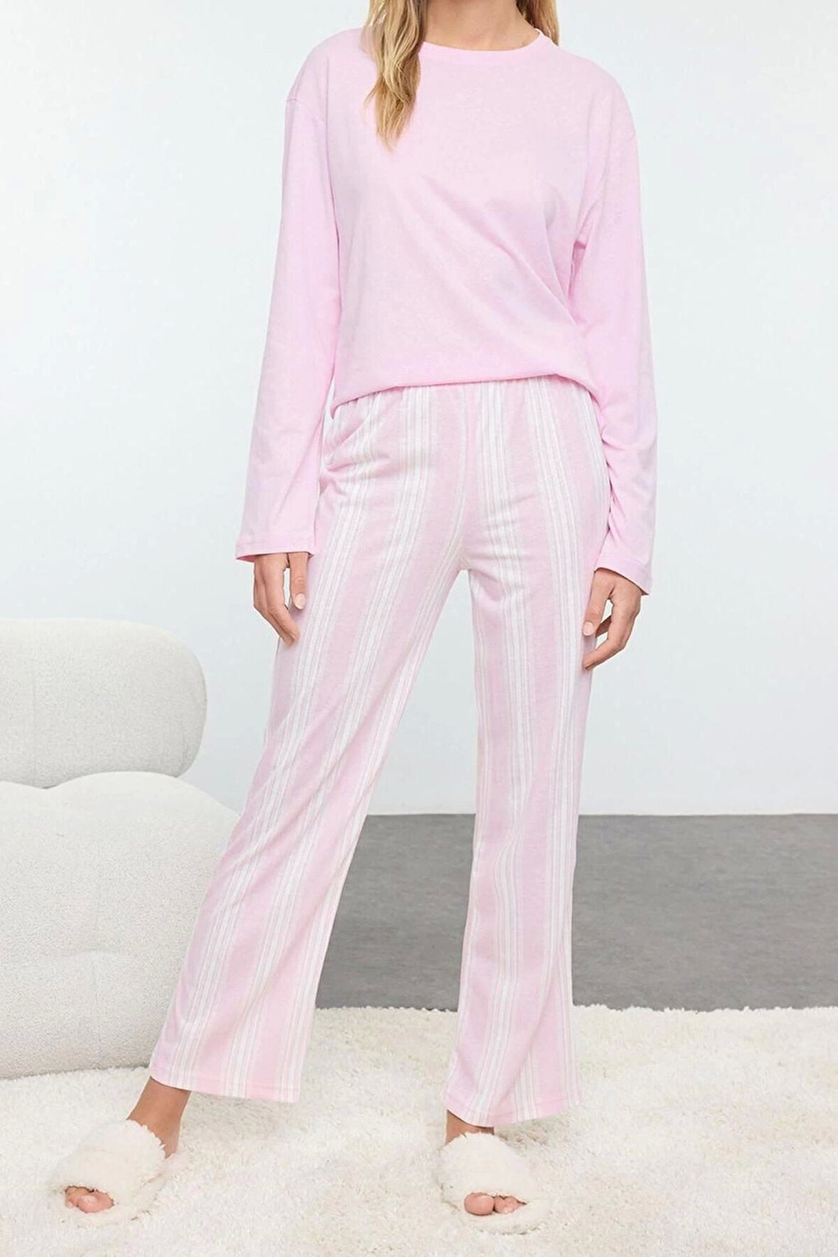 Kadın Moda Şık Bisiklet Yaka Boru Paça Uzun Kol %100 Pamuklu Çizgili Örme Pijama Takımı