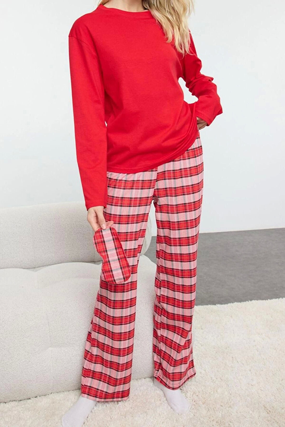 Kadın Moda Şık Bisiklet Yaka Boru Paça Uzun Kol Pamuklu Ekoseli Uyku Bantlı Örme Pijama Takımı