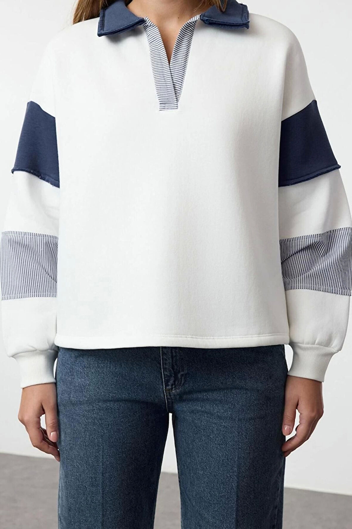 Kadın Moda Şık Bol Polo Yaka Düşük Kol Uzun Dokuma Garnili Geniş Kalıp Örme Sweatshirt