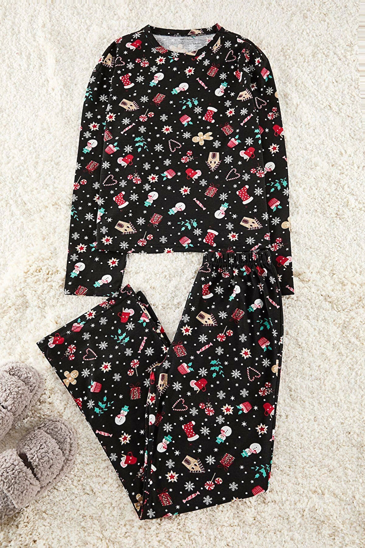 Kadın Moda Şık Bisiklet Yaka Boru Paça Uzun Kol Pamuklu Yılbaşı Temalı Örme Pijama Takımı