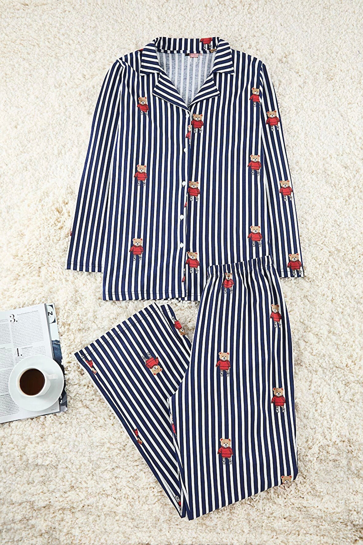 Kadın Moda Şık Büyük Beden Gömlek Yaka Boru Paça Uzun Kol Çizgili Ayıcık Desenli Örme Pijama Takımı
