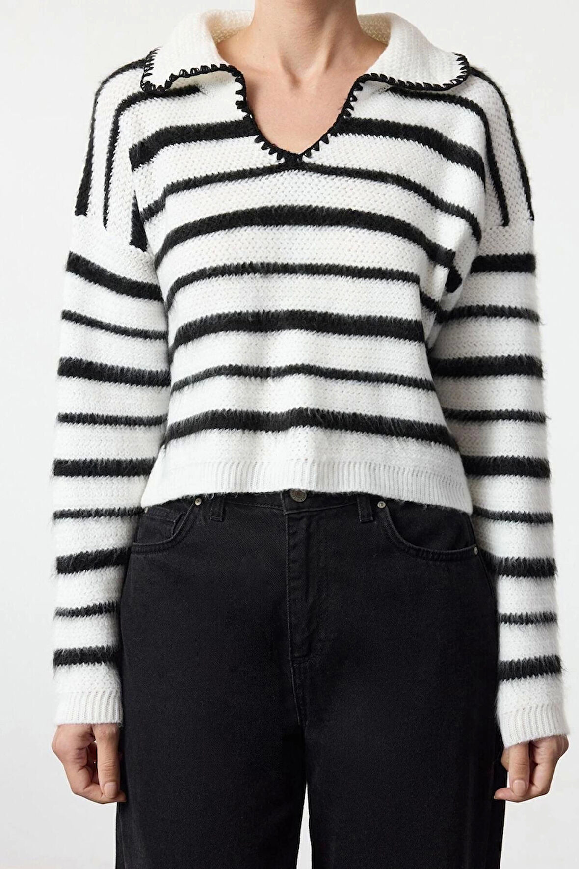 Kadın Moda Şık Polo Yaka Düşük Kol Regular Çizgili Triko Kazak