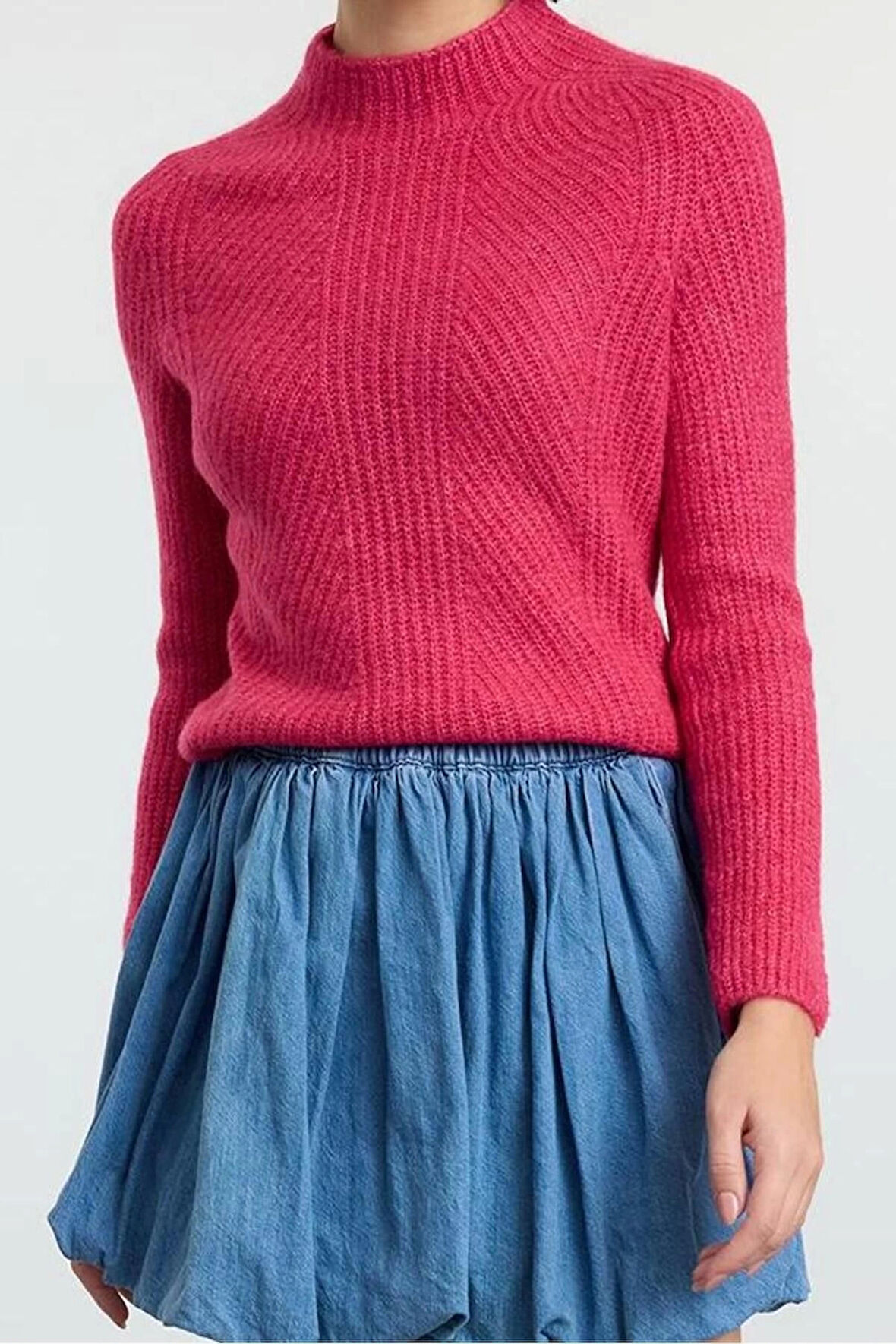 Kadın Moda Şık Dik Yaka Reglan Kol Regular Yumuşak Dokulu Triko Kazak