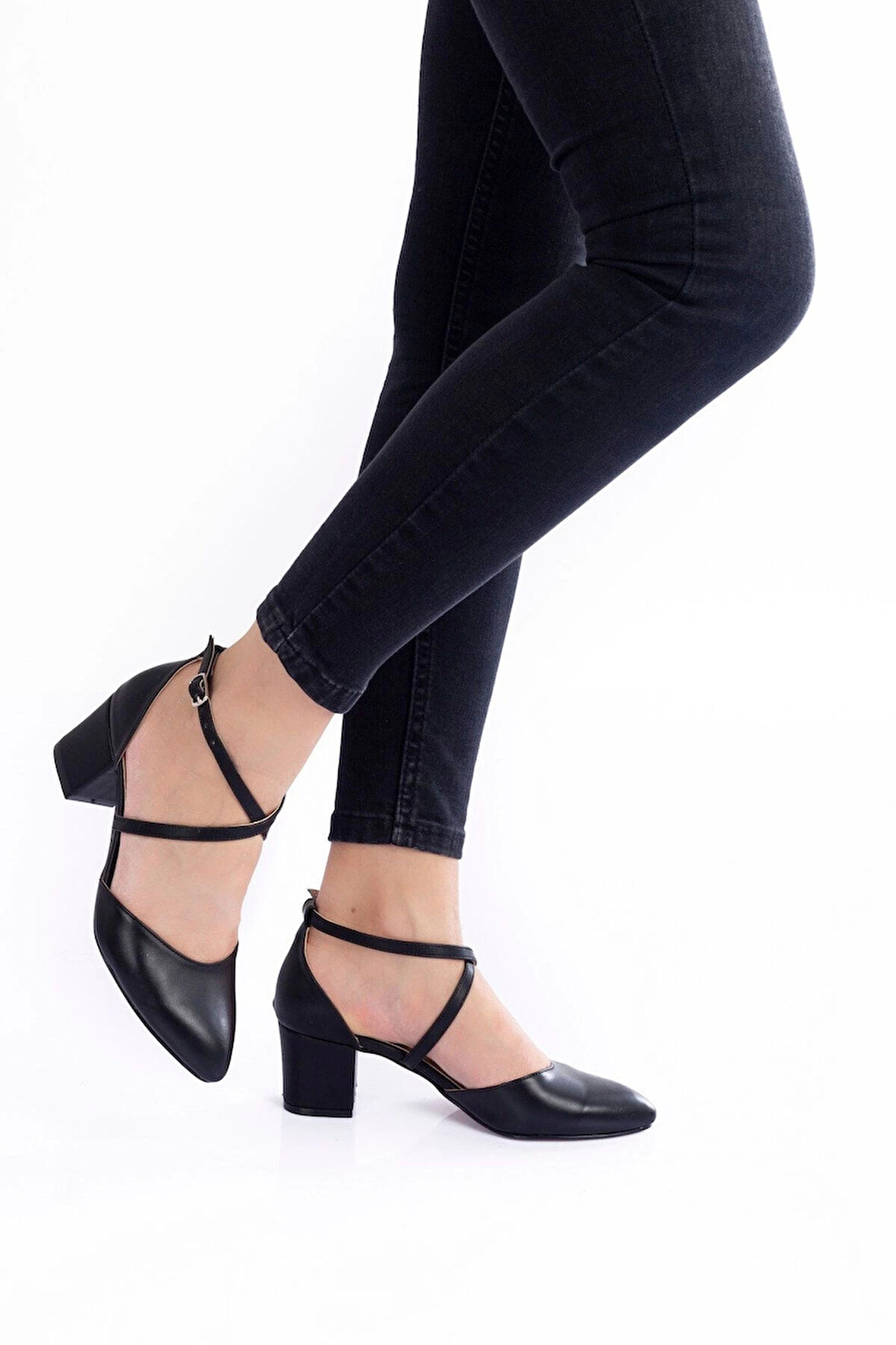 Kadın Moda Şık Siyah Cilt Topuklu Klasik Ayakkabı Topuklu Düğün Nişan Gece Abiye Ayakkabısı