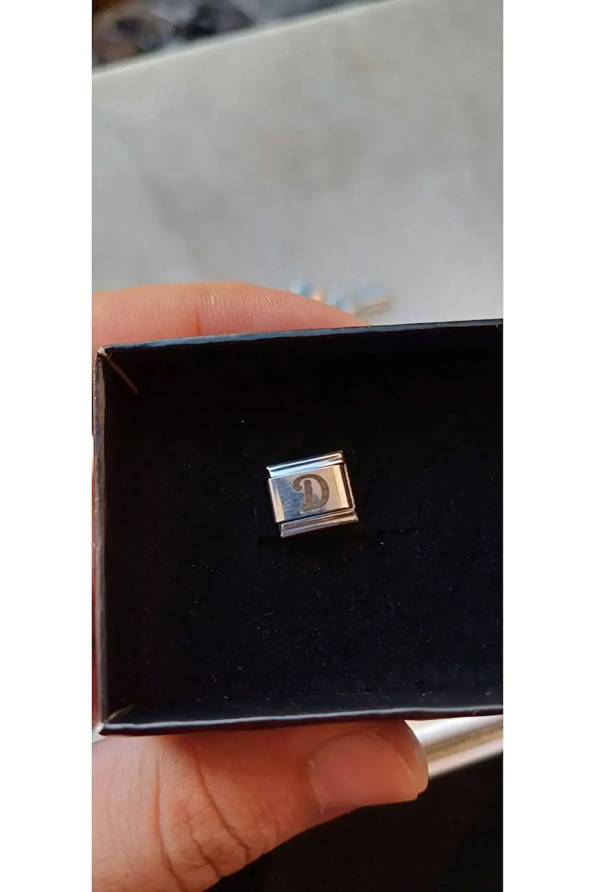 İTALYAN ÇELİK CHARM NOMİ ÇELİK CHARM D HARFİ İSİM TARİH BAŞ HARF YAZILIR 9 MM