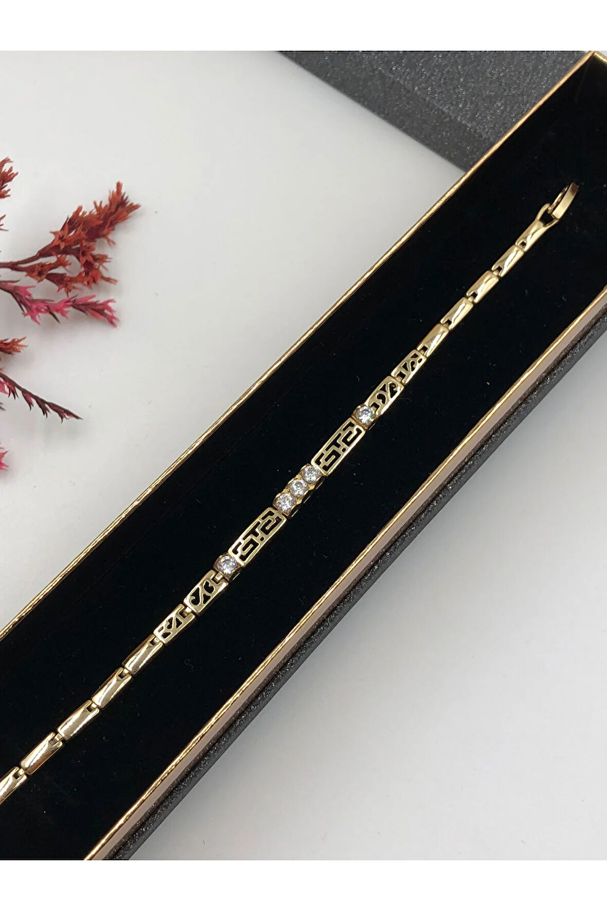 Her Kombine Uygun! Xuping Taşlı Altın Renk Kadın Bileklik 14 K Gold Renk 17Cm kutulu Renk Atmaz